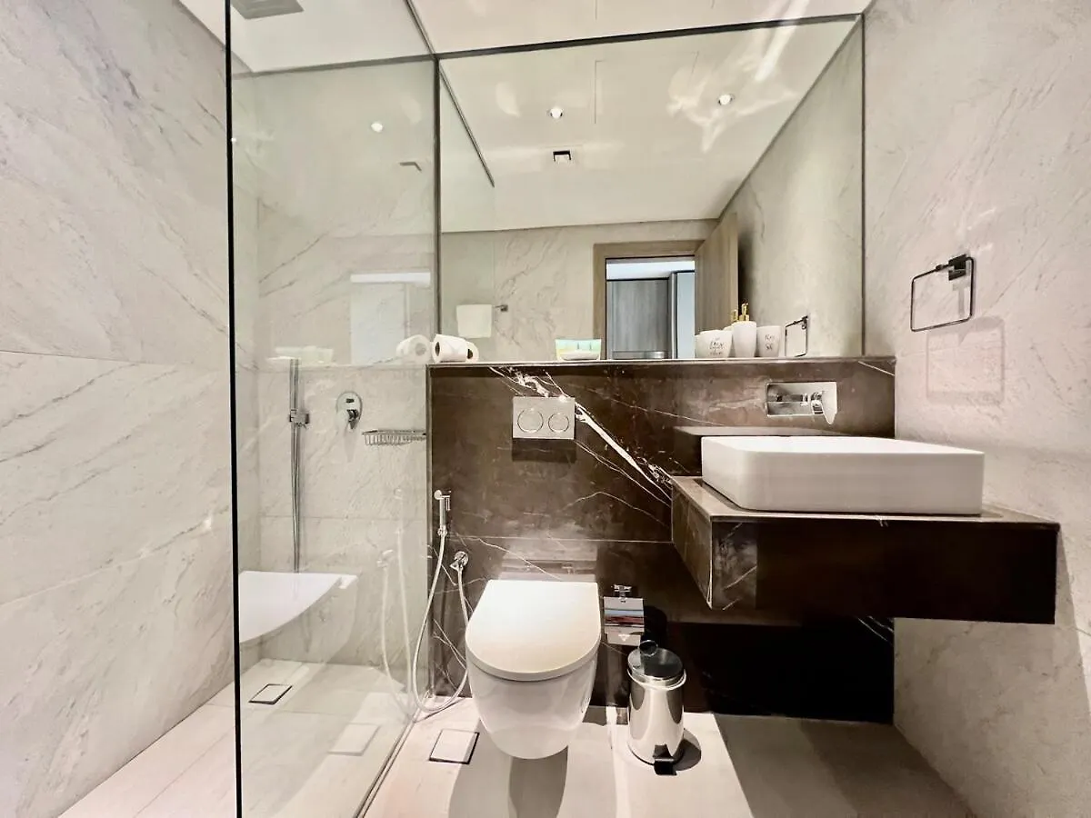 Stylish Stay In The Heart Of Jvc Dubai