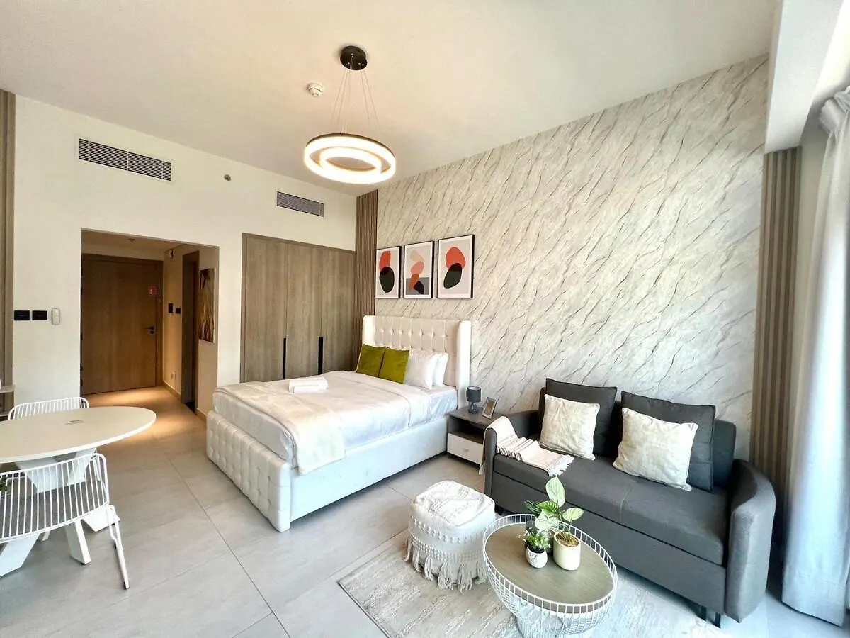 Stylish Stay In The Heart Of Jvc Dubai Apartment