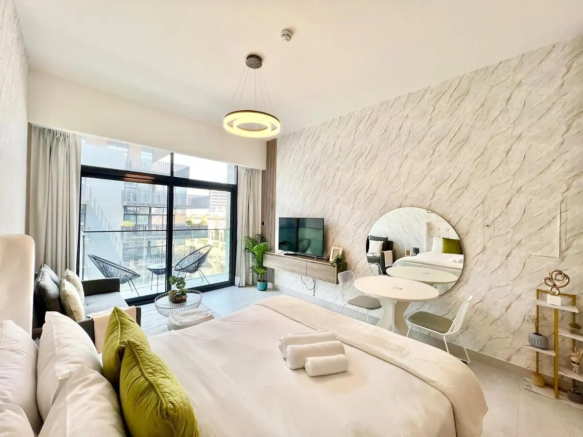 Apartment Stylish Stay In The Heart Of Jvc Dubai