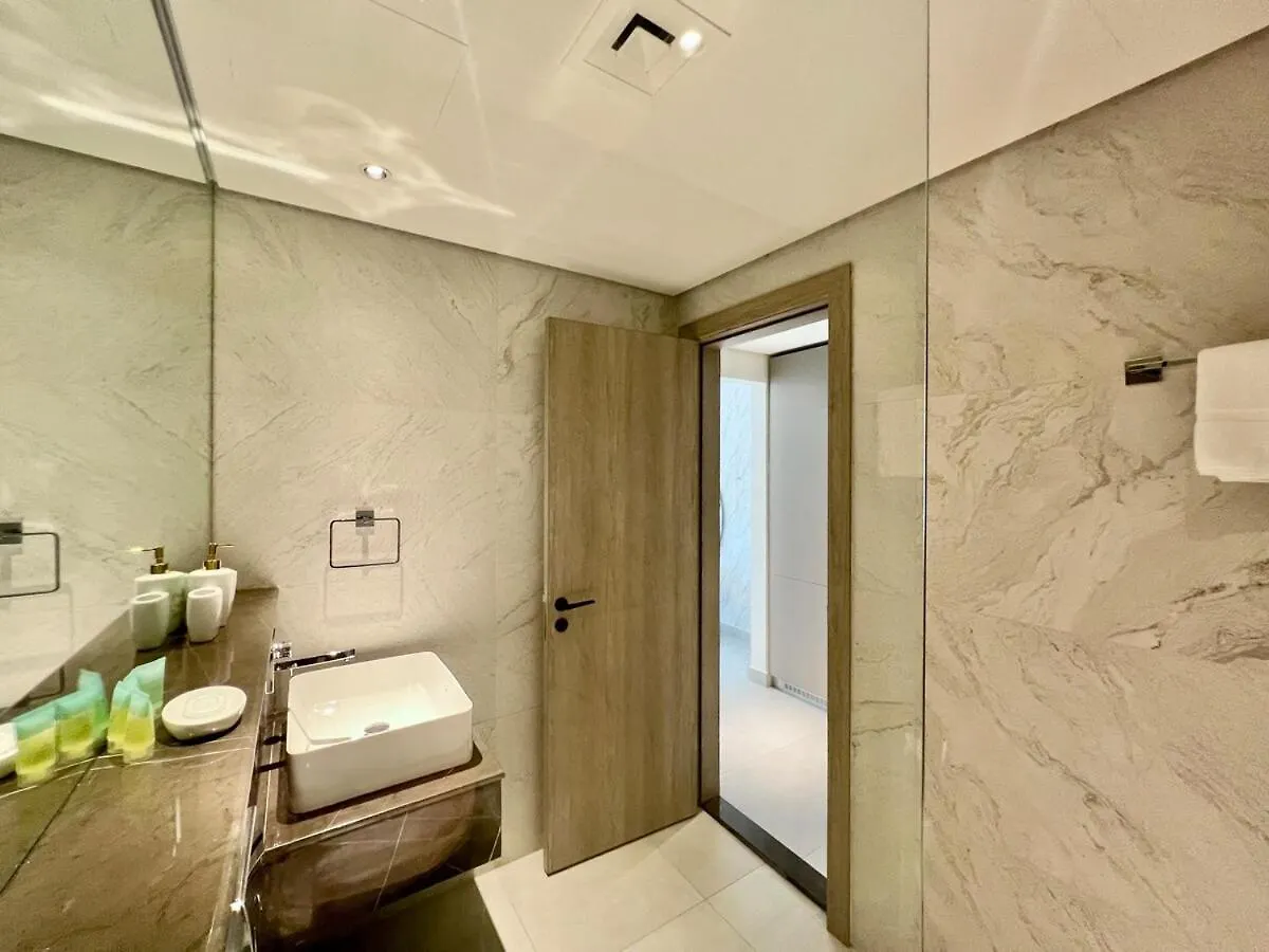 Apartment Stylish Stay In The Heart Of Jvc Dubai United Arab Emirates